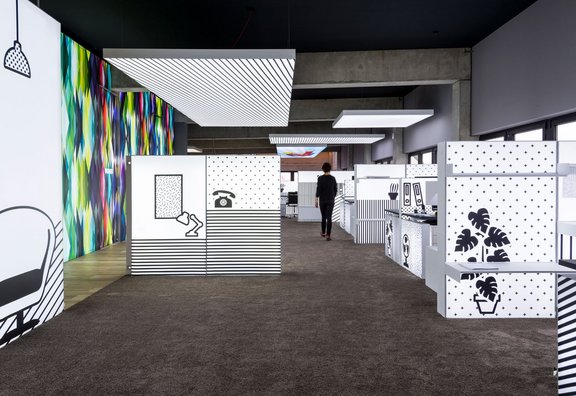 LED-Messewand als Raumteiler